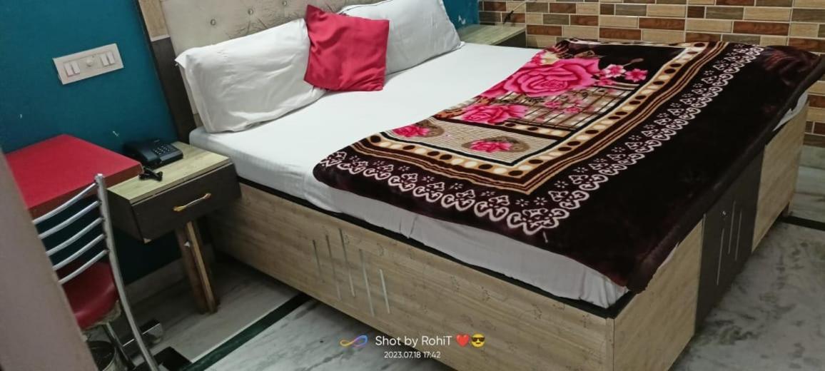 Hotel New Apple Rose Chandigarh Near Railway Station Dariya Uco Bank Ke Pass מראה חיצוני תמונה